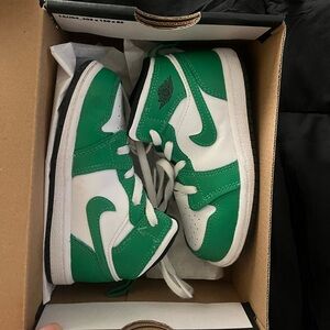 Nike Jordan 1 Mid Size 8 Toddler